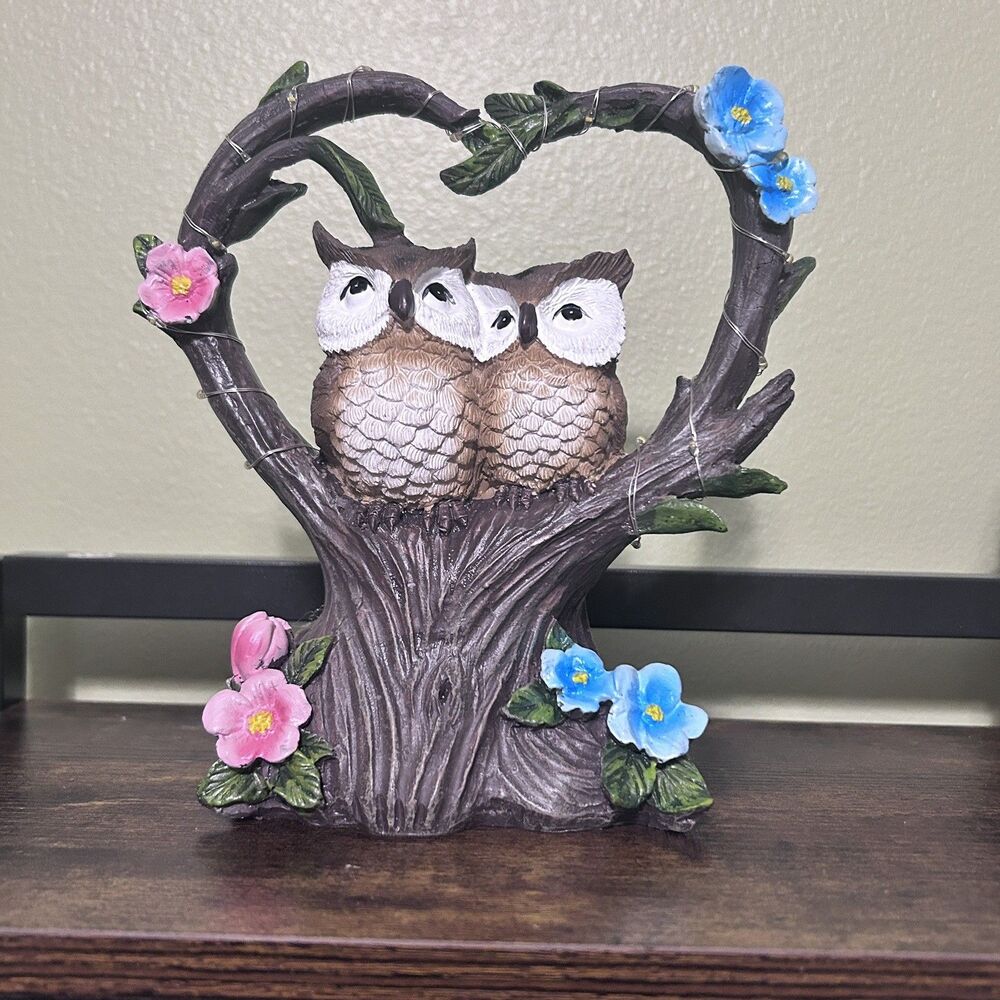 Solar Owl Couple Garden Statue LED Light Resin Outdoor Patio Yard Decor Gift
